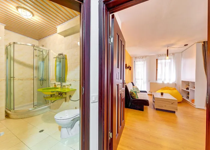 Colorful Retreat - 1bd Next To The Slopes By Flat Manager * Pamporowo